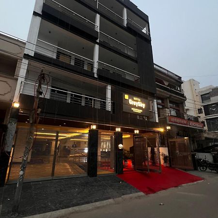 Hotel Grey Sky Нью-Делі Екстер'єр фото