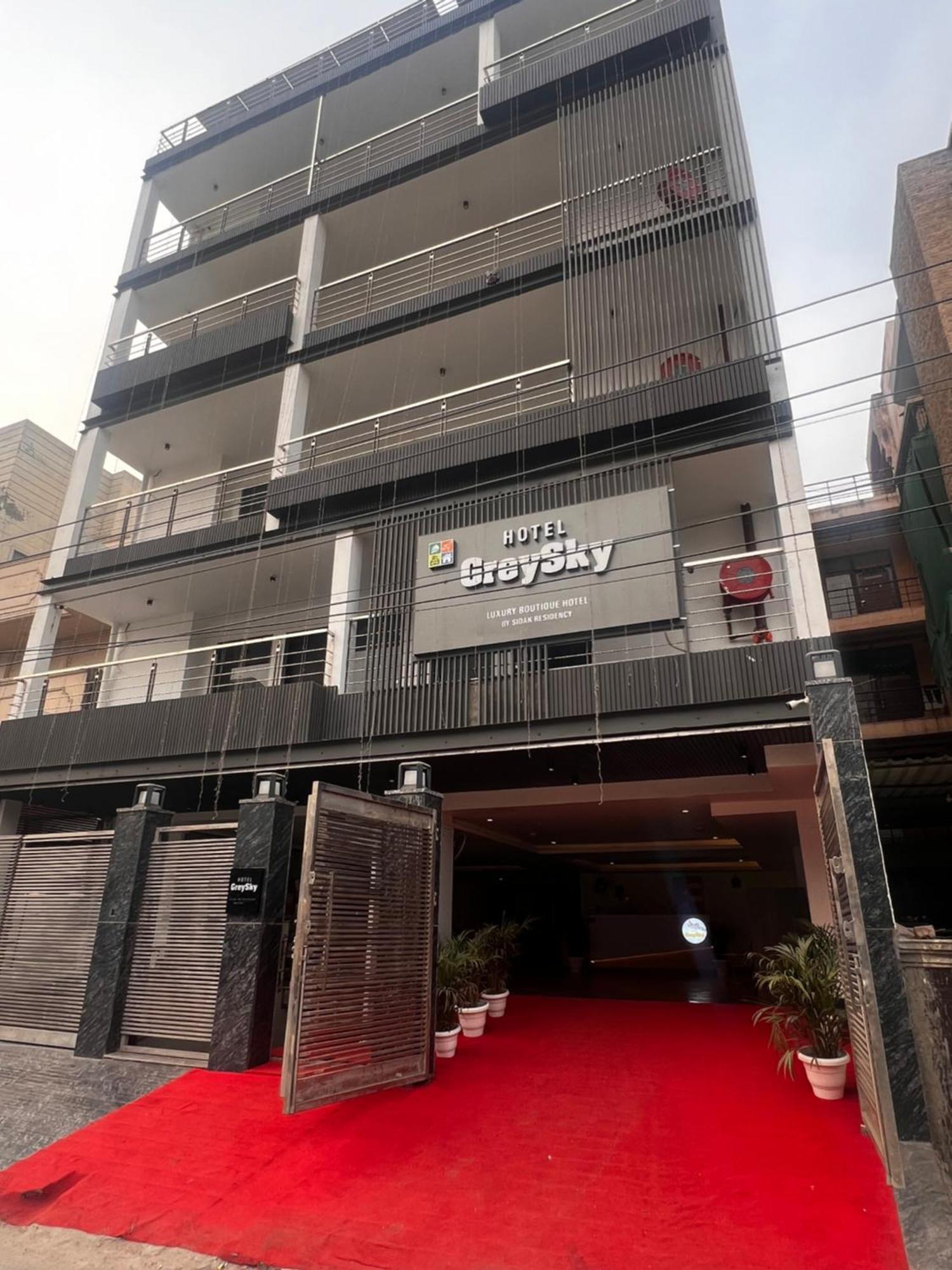 Hotel Grey Sky Нью-Делі Екстер'єр фото